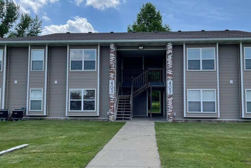 The Bernice - 2 Bedroom Apt In Quilt Town, Usa Hamilton 外观 照片